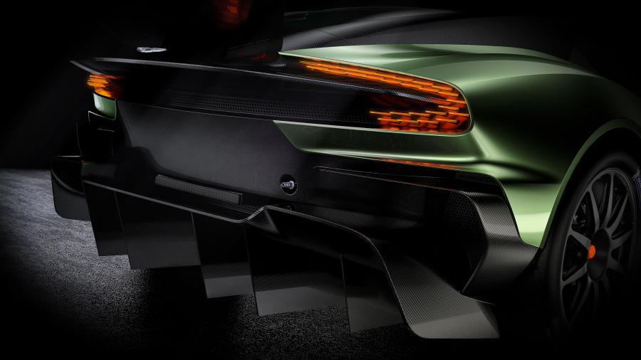 Детали экстерьера Aston Martin Vulcan 2016 года  (фото 35 из 38)